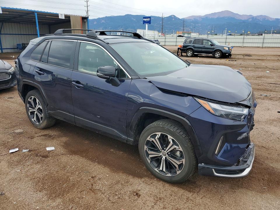 Photo 4 from auction – 2025 TOYOTA RAV4 with VIN JTMEB3FV4SD276293