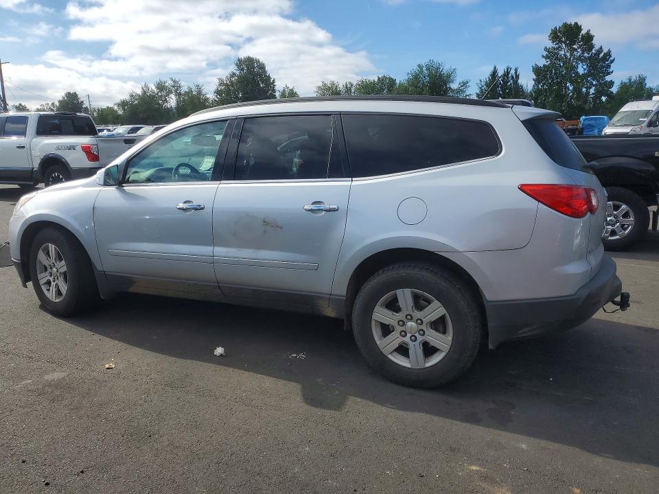 Photo 2 from auction – 2011 CHEVROLET TRAVERSE with VIN 1GNKVJED5BJ372174