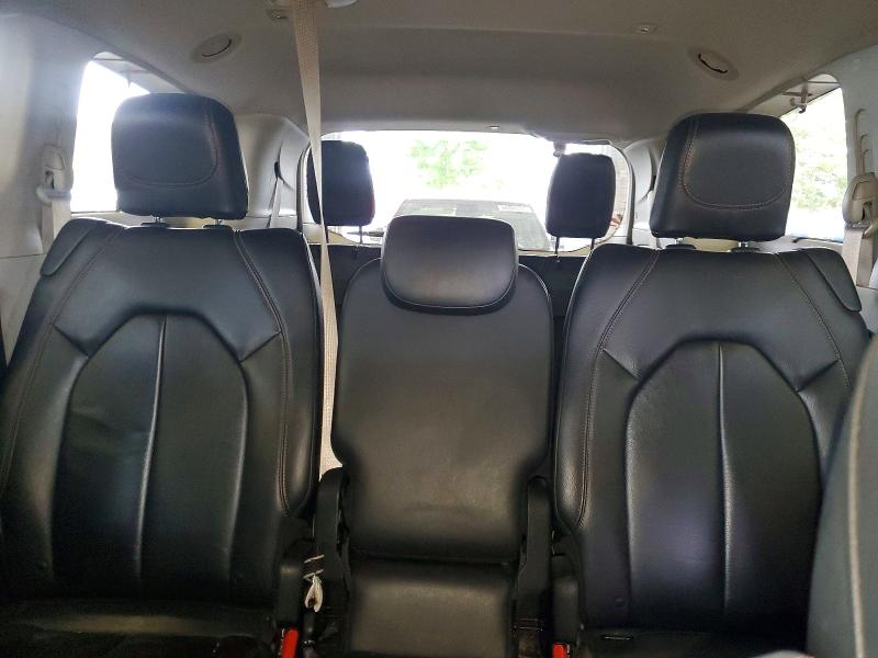 Photo 10 from auction – 2017 CHRYSLER PACIFICA with VIN 2C4RC1BG2HR759135