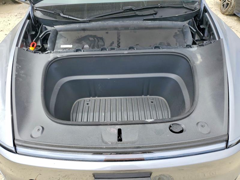 Снимка 12 от търг – 2026 TESLA MODEL Y с VIN 7SAYGDED1TF638493