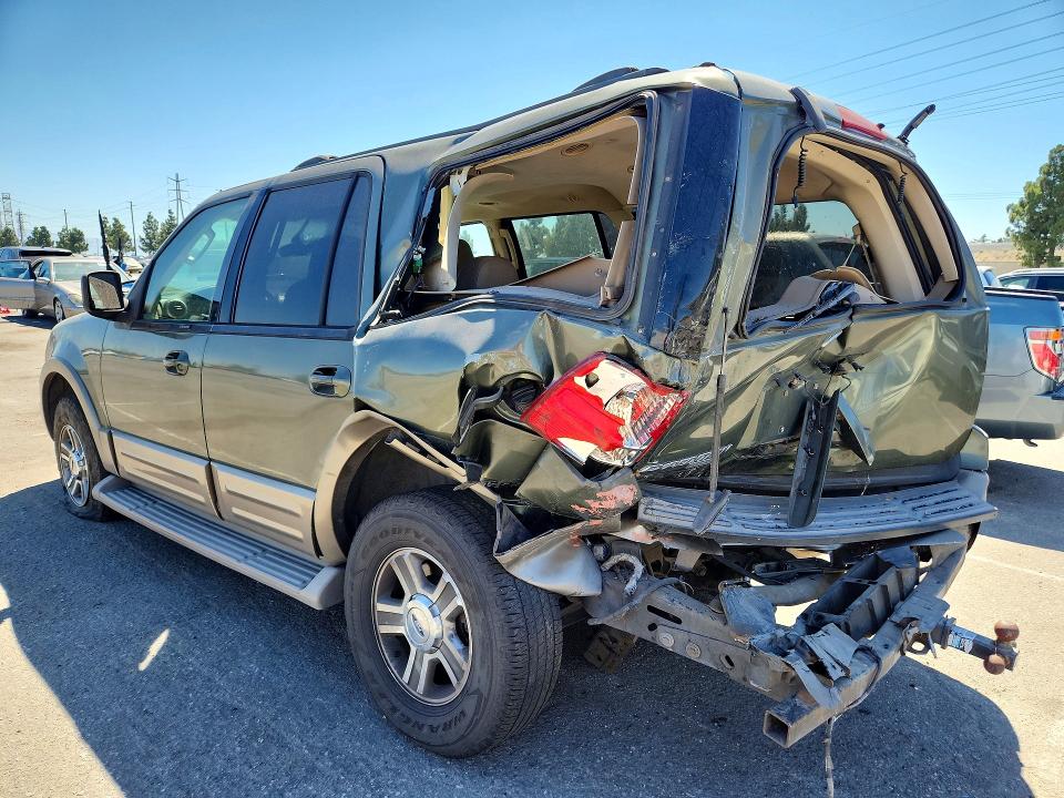 Photo 2 from auction – 2003 FORD EXPEDITION with VIN 1FMPU17L83LC05539