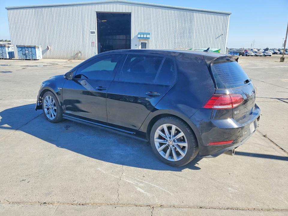 Photo 2 from auction – 2018 VOLKSWAGEN GTI with VIN 3VW447AU4JM292991