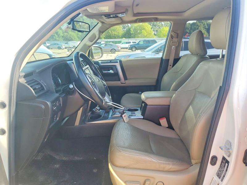 Photo 7 from auction – 2014 TOYOTA 4RUNNER with VIN JTEBU5JR4E5166213