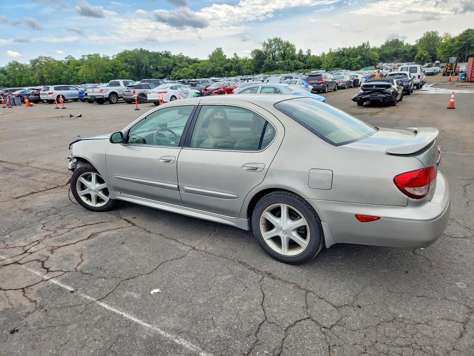 Photo 2 from auction – 2004 INFINITI I35 with VIN JNKDA31A94T202197