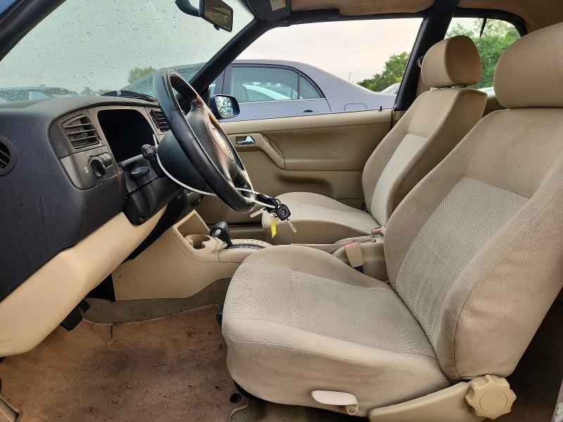 Photo 7 from auction – 2001 VOLKSWAGEN CABRIO with VIN 3VWCC21V11M812946