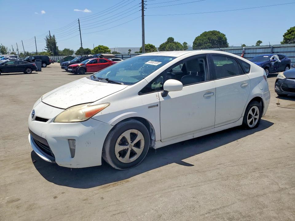 TOYOTA PRIUS 2013 with VIN JTDKN3DU0D1638998 - Photo from auction