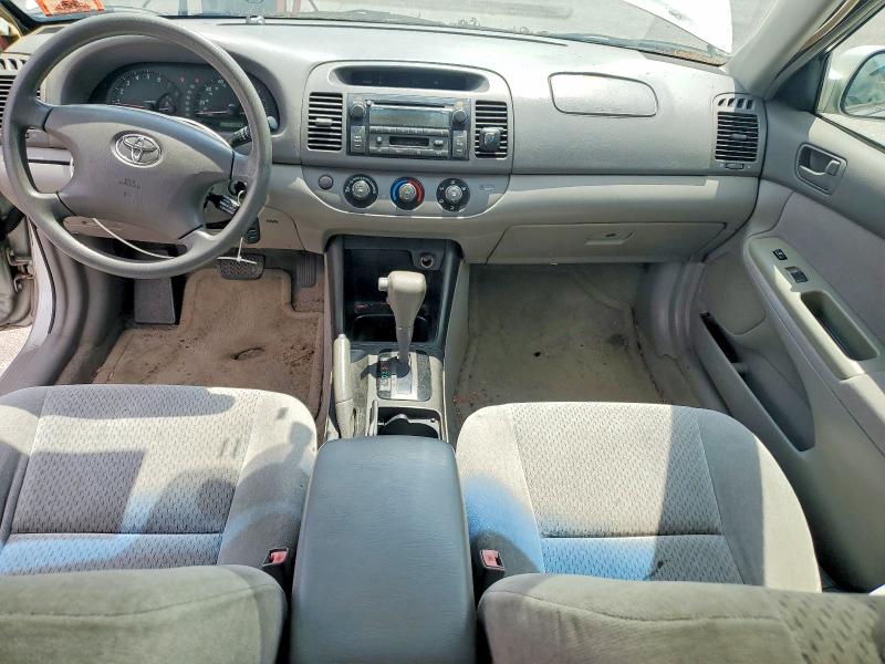 Photo 8 from auction – 2003 TOYOTA CAMRY with VIN 4T1BF32K03U548273