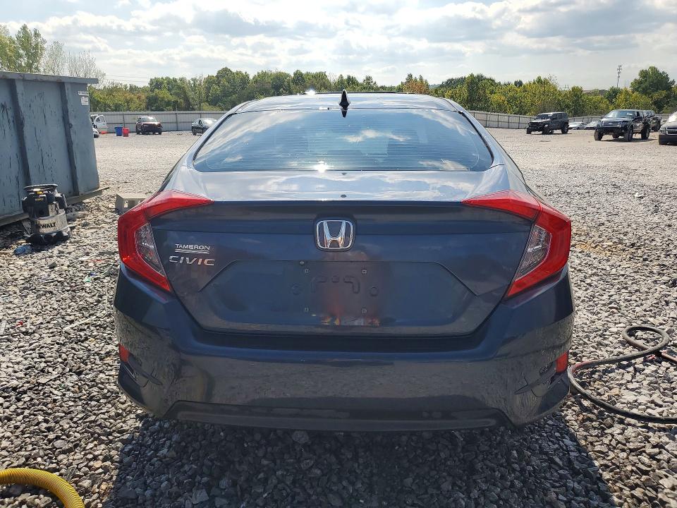 Photo 6 from auction – 2017 HONDA CIVIC with VIN 19XFC2F87HE042470
