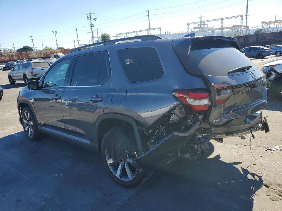 Photo 2 from auction – 2025 HONDA PILOT with VIN 5FNYG1H77SB089303