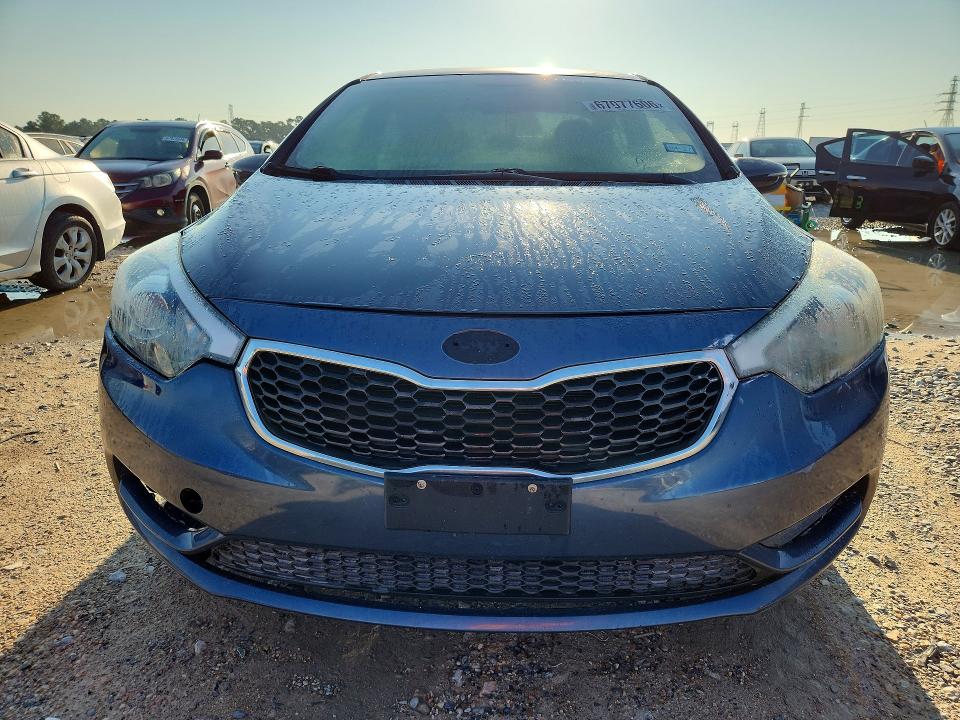 Снимка 5 от търг – 2016 KIA FORTE с VIN KNAFX4A64G5608128