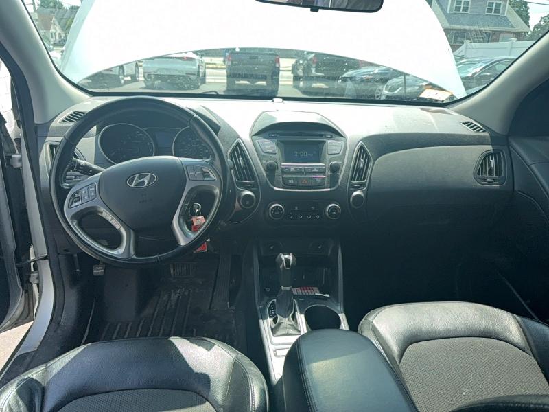 Photo 9 from auction – 2014 HYUNDAI TUCSON with VIN KM8JUCAG7EU796599