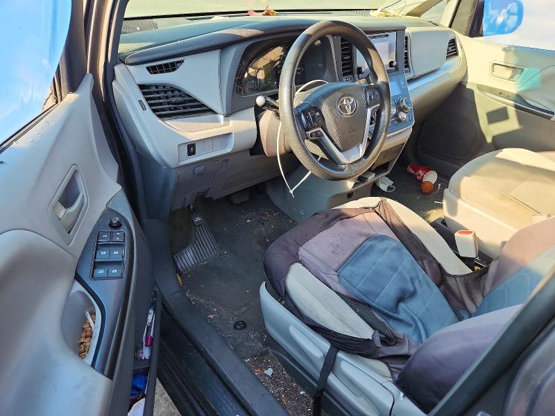 Photo 8 from auction – 2015 TOYOTA SIENNA with VIN 5TDZK3DC5FS660516