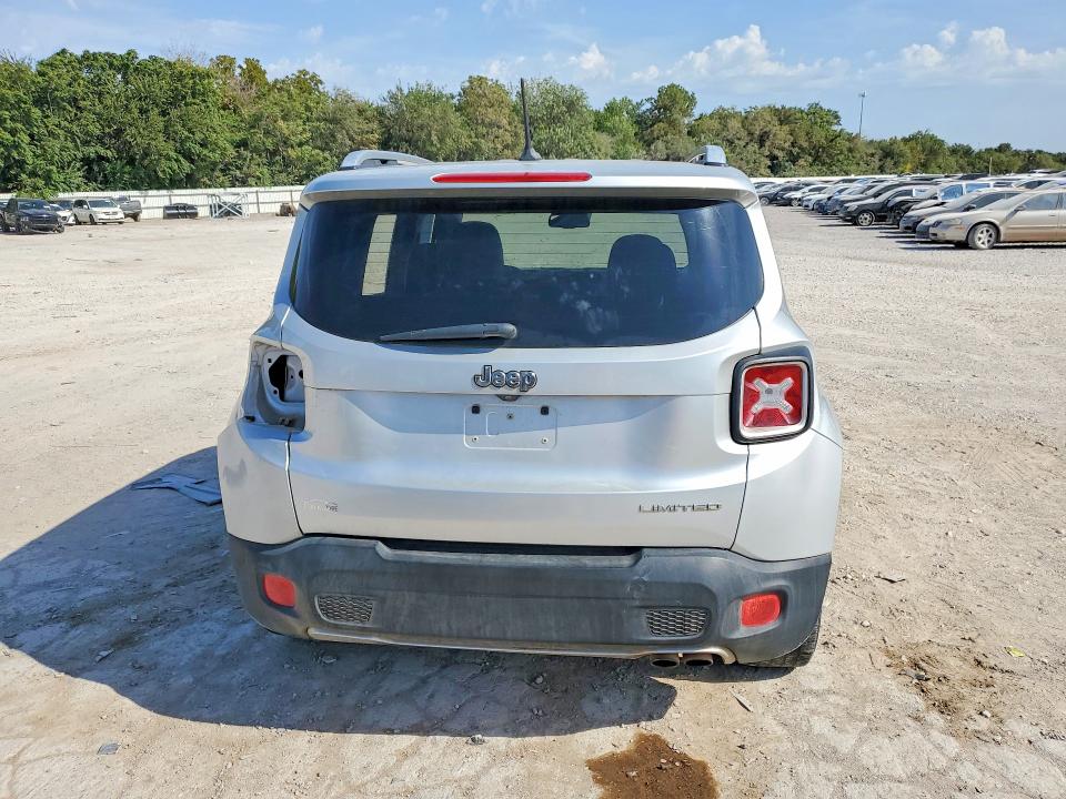 Photo 6 from auction – 2017 JEEP RENEGADE with VIN ZACCJADB7HPE72844