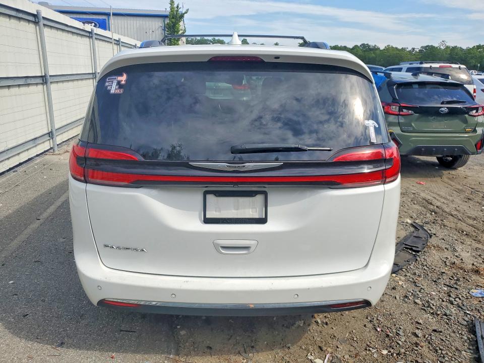 Foto 6 de la subasta – 2021 CHRYSLER PACIFICA con VIN 2C4RC1BG6MR574631