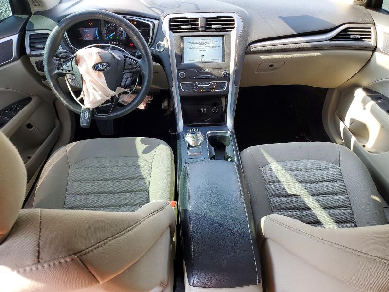 Photo 8 from auction – 2019 FORD FUSION with VIN 3FA6P0LU2KR204652