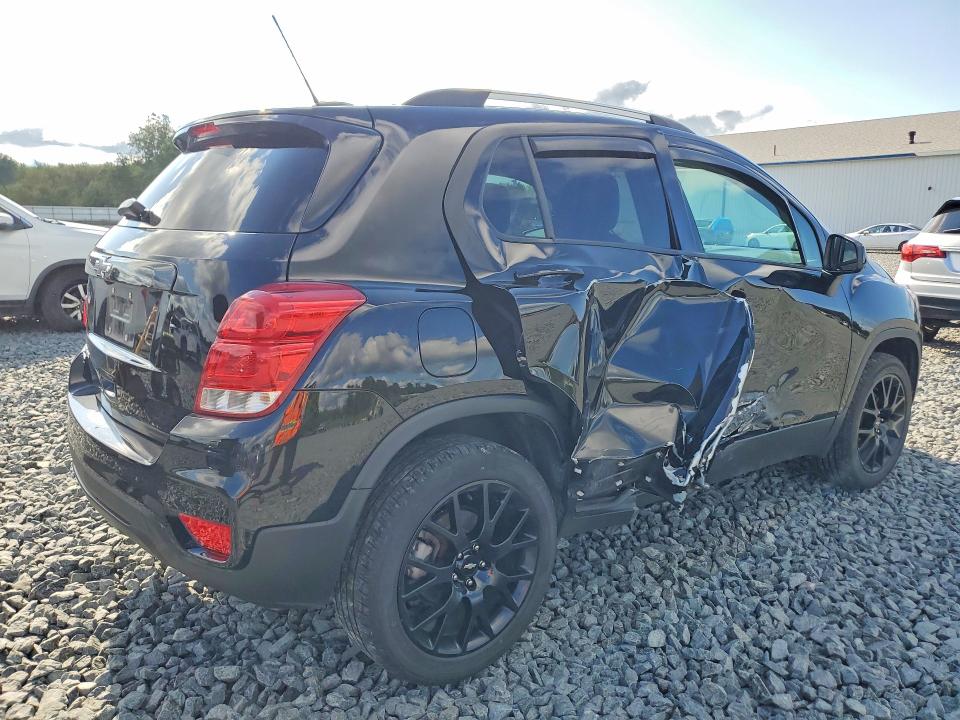 Photo 3 from auction – 2022 CHEVROLET TRAX with VIN KL7CJPSM5NB524885