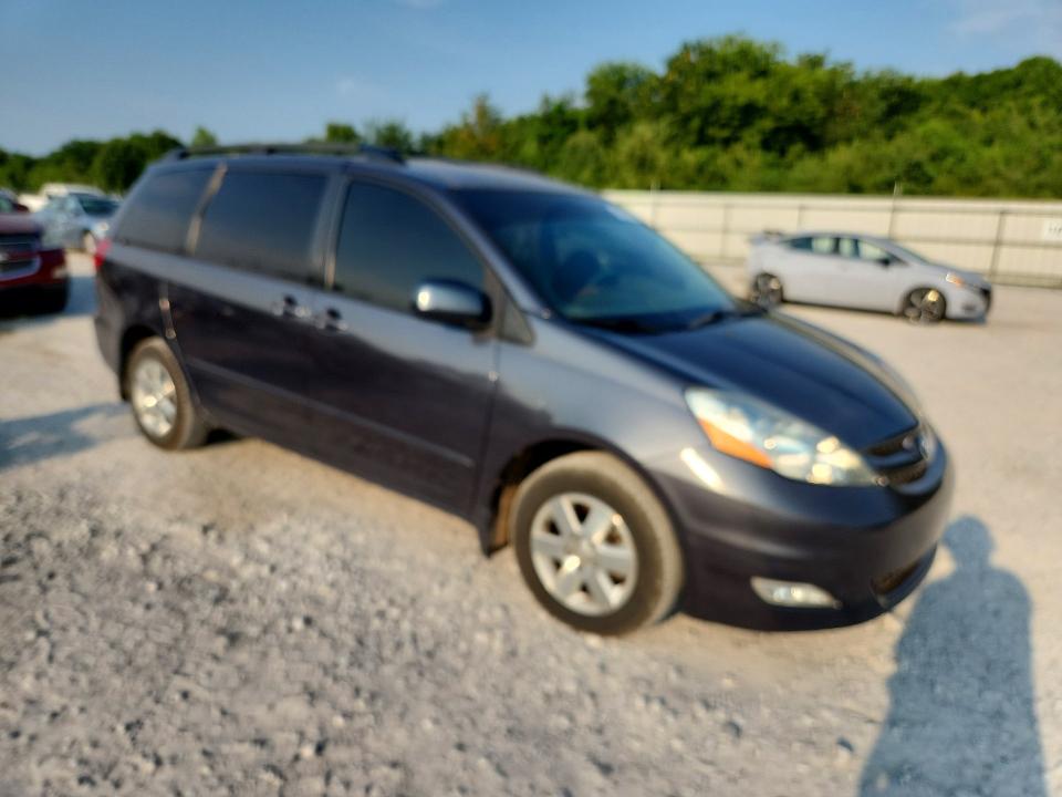 Photo 4 from auction – 2006 TOYOTA SIENNA with VIN 5TDZA22C96S521814