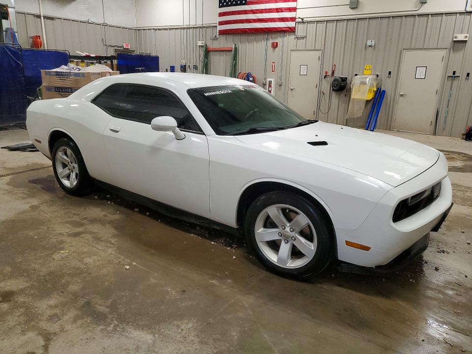 Photo 4 from auction – 2013 DODGE CHALLENGER with VIN 2C3CDYAG2DH718683
