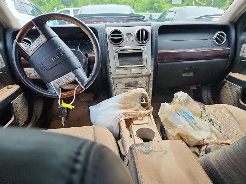 Photo 8 from auction – 2008 LINCOLN MKZ with VIN 3LNHM26T38R634298