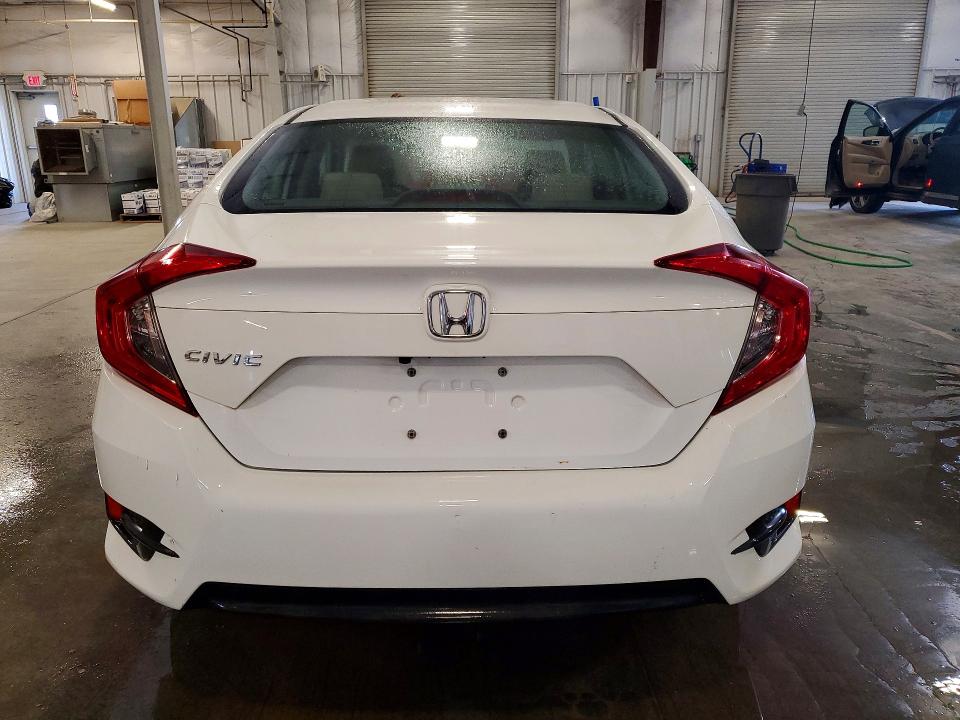Photo 6 from auction – 2016 HONDA CIVIC with VIN 19XFC2F59GE058996