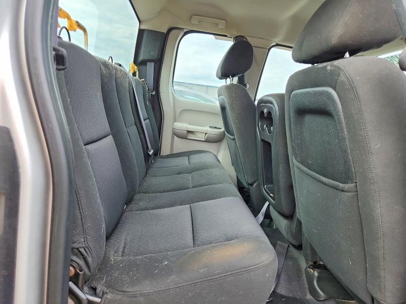 Photo 10 from auction – 2011 CHEVROLET SILVERADO with VIN 1GCRKPE33BZ271758