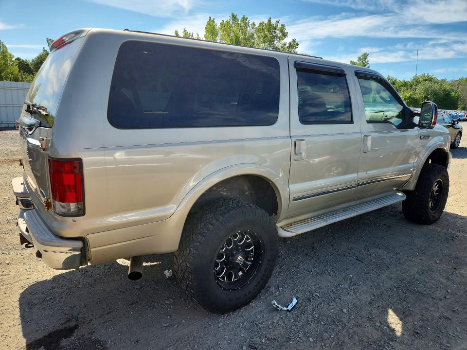 Фото 3 с аукциона – 2005 FORD EXCURSION с VIN 1FMNU43S75EA74181