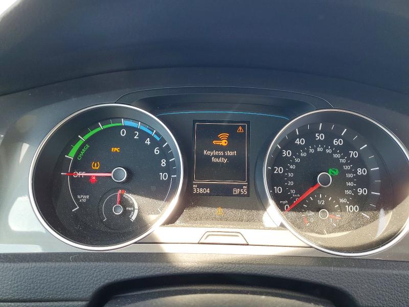 Photo 9 from auction – 2016 VOLKSWAGEN E-GOLF with VIN WVWKP7AU4GW910126