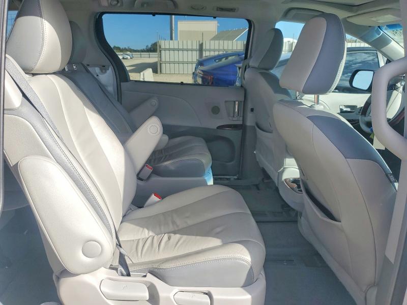 Photo 11 from auction – 2014 TOYOTA SIENNA with VIN 5TDDK3DC4ES086564