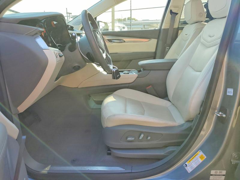 Photo 7 from auction – 2023 CADILLAC XT5 with VIN 1GYKNCRS1PZ214964