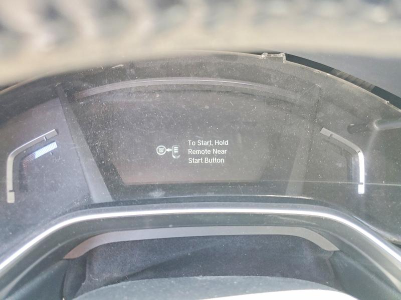 Photo 9 from auction – 2017 HONDA CR-V with VIN 7FARW1H81HE012200