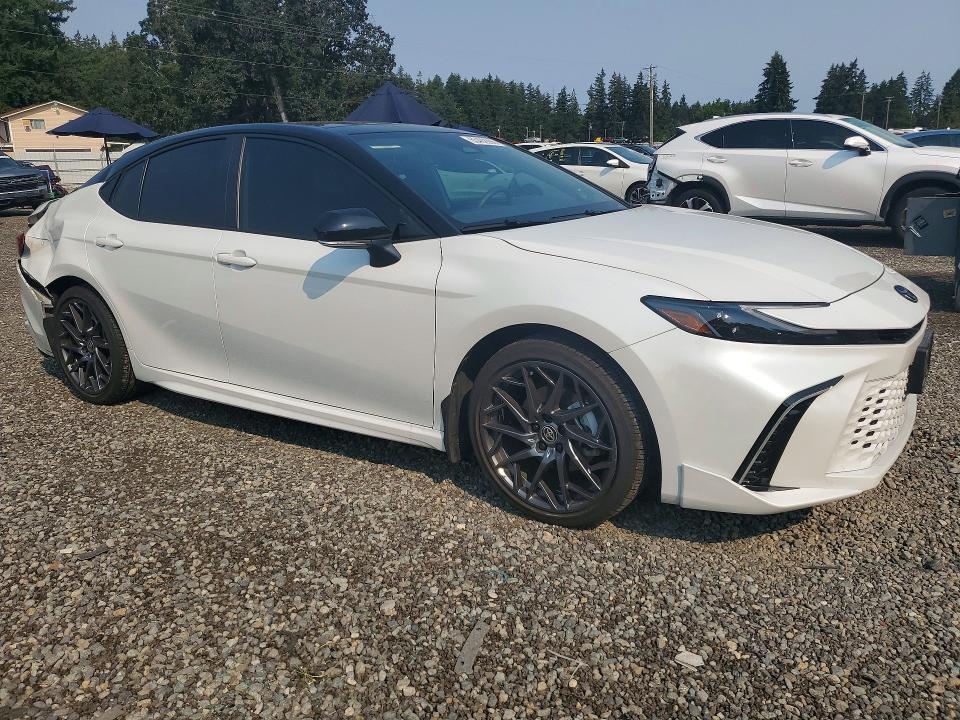 Photo 4 from auction – 2025 TOYOTA CAMRY with VIN 4T1DBADKXSU006330