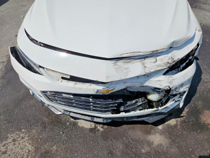 Photo 11 from auction – 2017 CHEVROLET MALIBU with VIN 1G1ZE5ST7HF214112