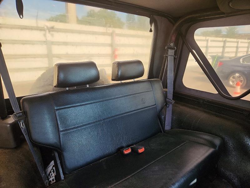 Photo 10 from auction – 2002 JEEP WRANGLER / TJ with VIN 1J4FA49S72P710102