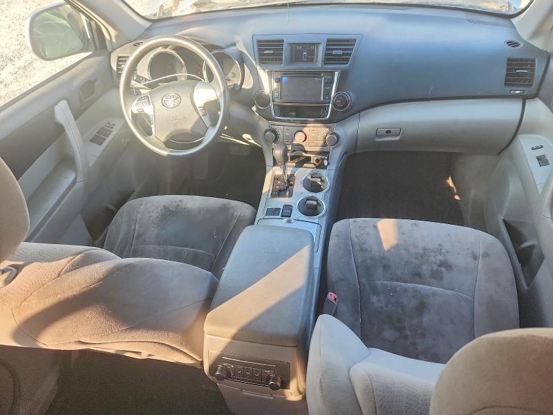 Foto 8 de la subasta – 2013 TOYOTA HIGHLANDER con VIN 5TDZA3EH3DS033498
