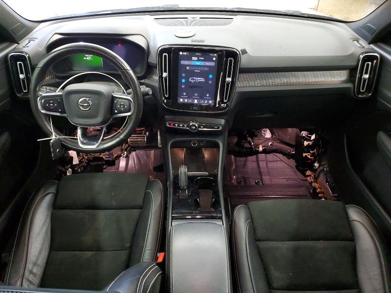 Photo 8 from auction – 2021 VOLVO XC40 with VIN YV4ED3UR2M2567175