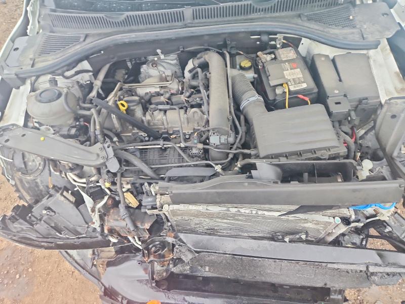 Photo 11 from auction – 2019 VOLKSWAGEN JETTA with VIN 3VWE57BU5KM009662