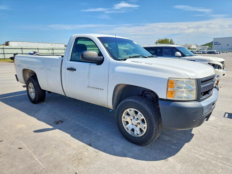 Photo 4 from auction – 2010 CHEVROLET SILVERADO with VIN 1GCPCPEX5AZ150154