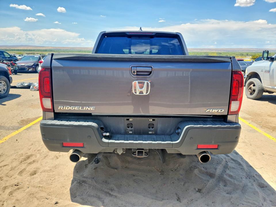 Photo 6 from auction – 2022 HONDA RIDGELINE with VIN 5FPYK3F78NB014831