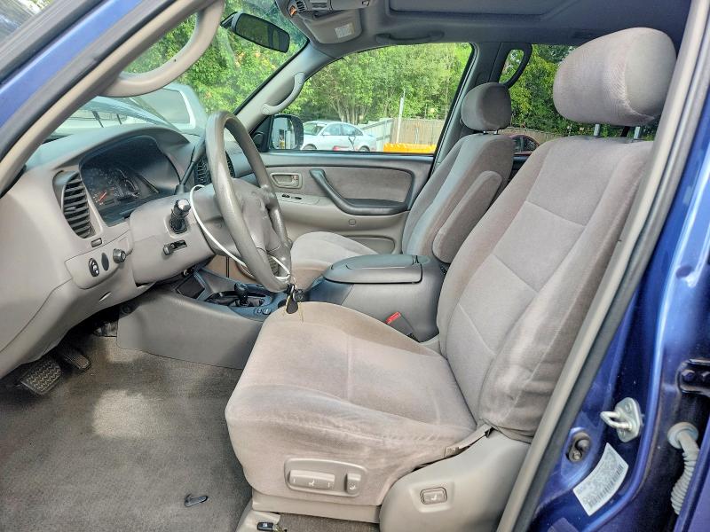 Photo 7 from auction – 2002 TOYOTA SEQUOIA with VIN 5TDBT44A92S068727