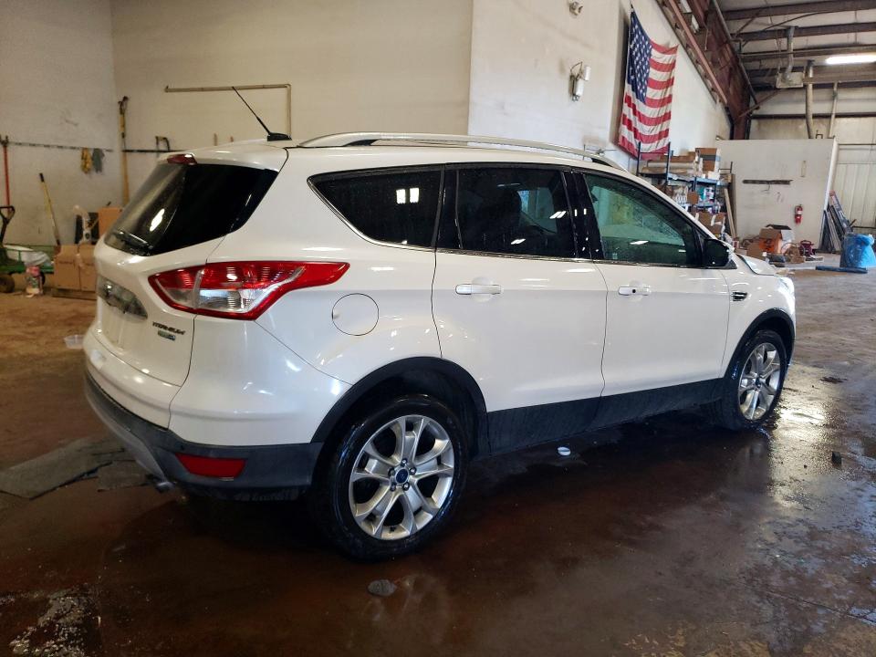 Photo 3 from auction – 2016 FORD ESCAPE with VIN 1FMCU9J96GUA20352