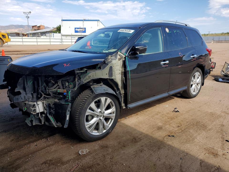 NISSAN PATHFINDER 2018 with VIN 5N1DR2MM5JC646601 - Photo from auction
