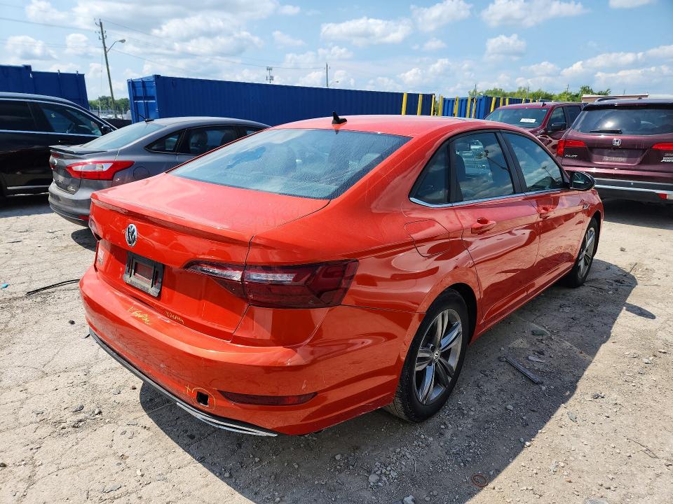 Photo 3 from auction – 2020 VOLKSWAGEN JETTA with VIN 3VWCB7BU4LM040113