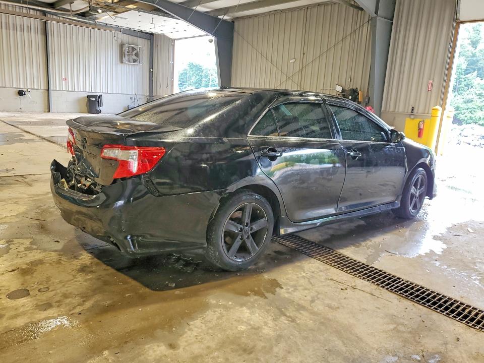 Photo 3 from auction – 2012 TOYOTA CAMRY with VIN 4T1BF1FK1CU099393