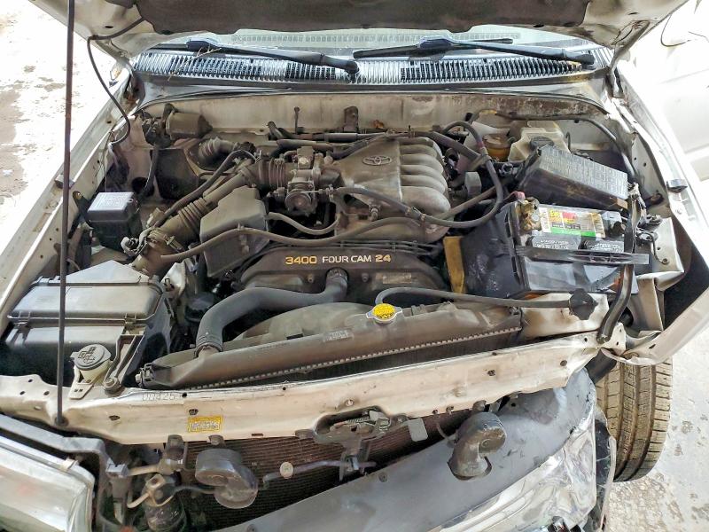 Photo 12 from auction – 2001 TOYOTA 4RUNNER with VIN JT3HN86R710347274