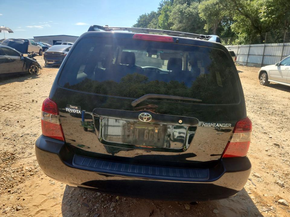 Photo 6 from auction – 2004 TOYOTA HIGHLANDER with VIN JTEGD21A140094736