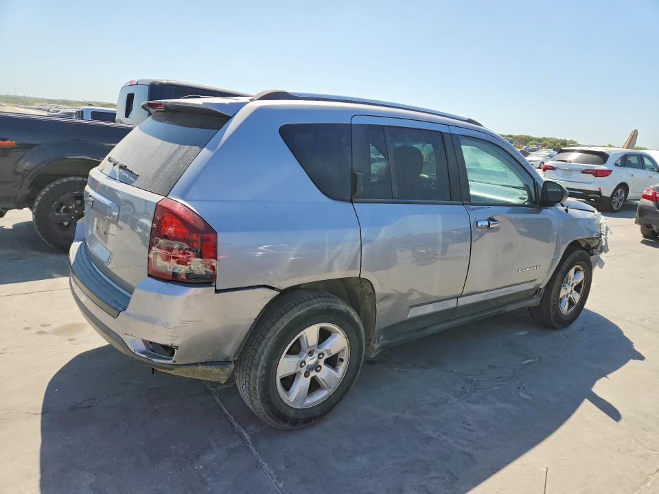 Photo 3 from auction – 2015 JEEP COMPASS with VIN 1C4NJCBA0FD219178