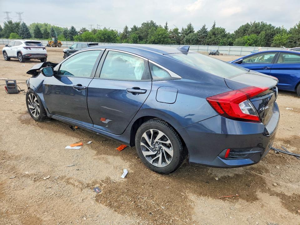 Photo 2 from auction – 2017 HONDA CIVIC with VIN 19XFC2F70HE073664
