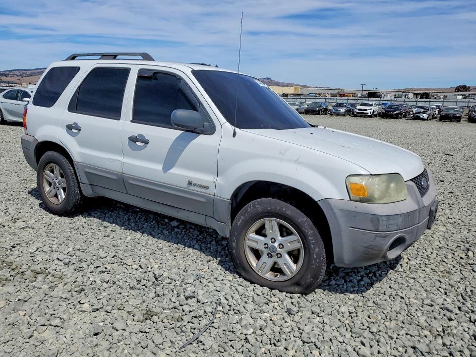 Photo 4 from auction – 2007 FORD ESCAPE with VIN 1FMCU49H97KA66185