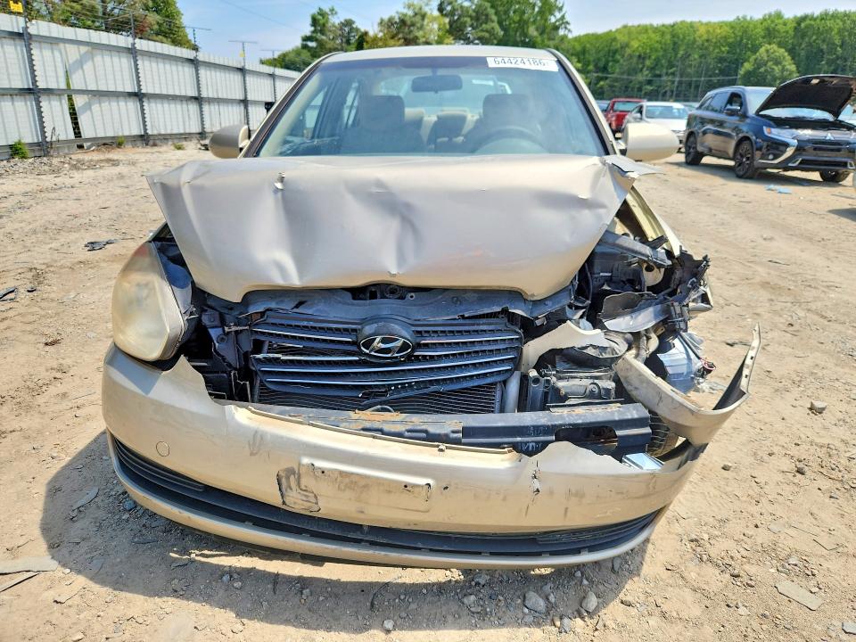 Photo 5 from auction – 2006 HYUNDAI ACCENT with VIN KMHCN46C86U024759
