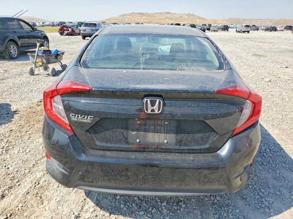 Photo 6 from auction – 2017 HONDA CIVIC with VIN 19XFC2F50HE228566